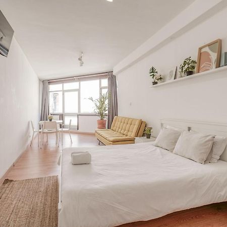 Travel & Live Aliados Apartment OOporto Esterno foto
