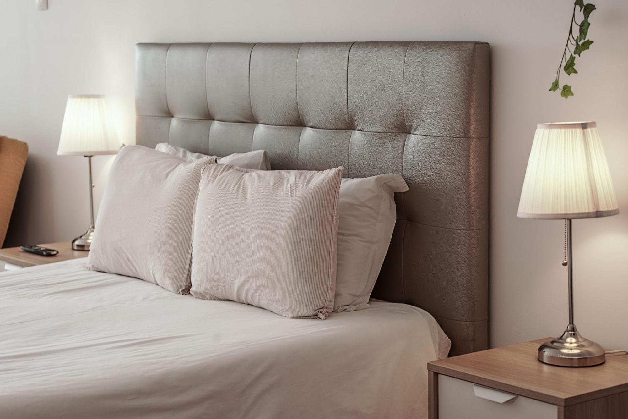 Travel & Live Aliados Apartment OOporto Esterno foto