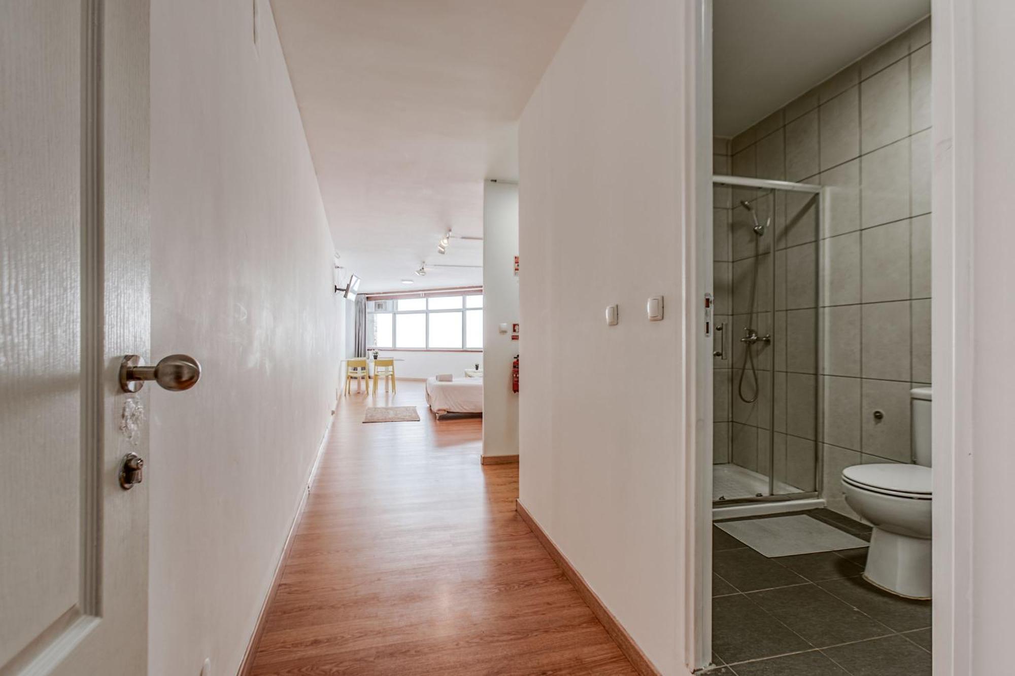 Travel & Live Aliados Apartment OOporto Esterno foto